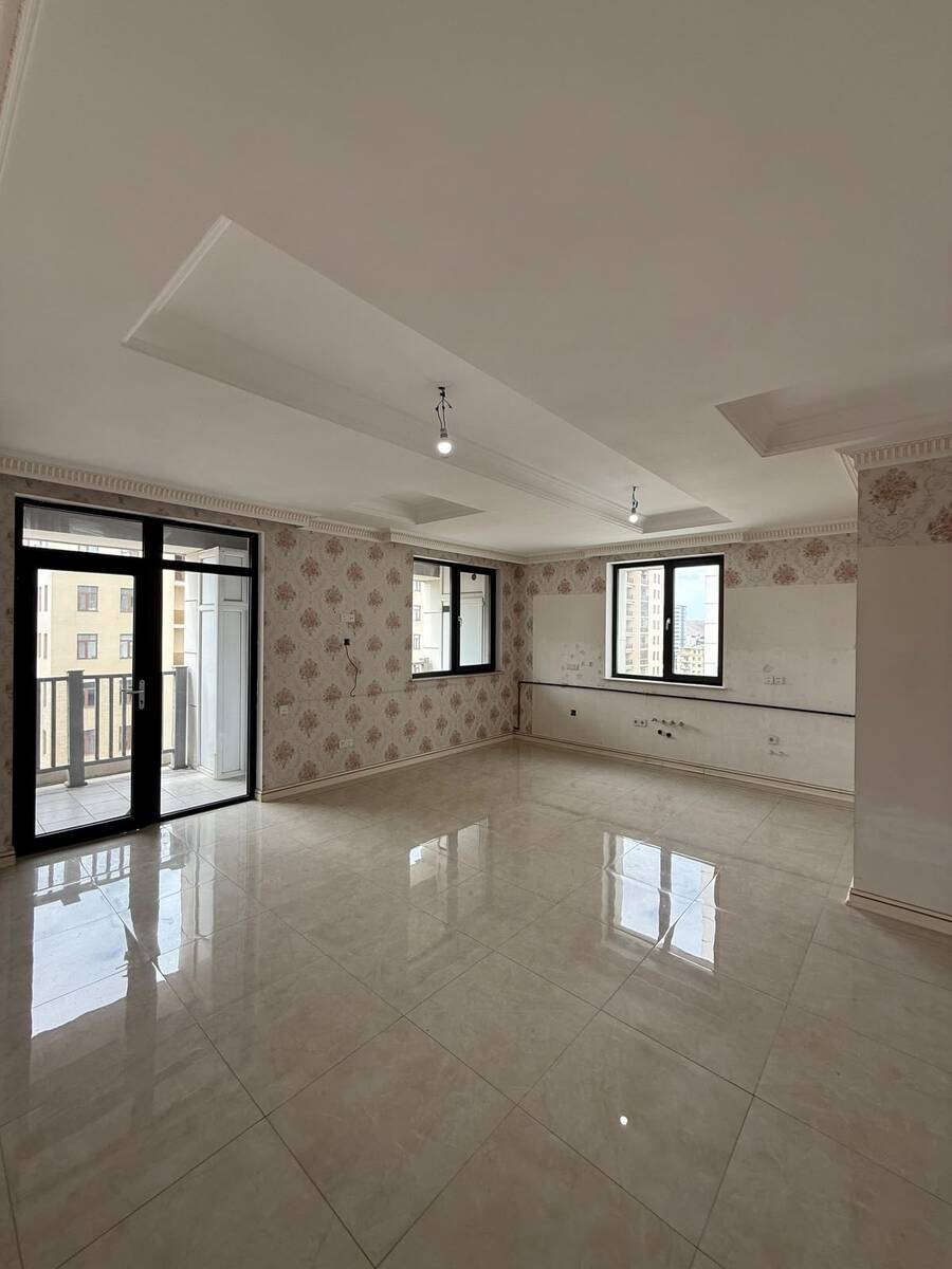 Satılır 3 otaqlı yeni tikili 235 m² — Mənzil, Bakı (8)