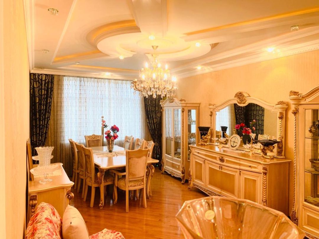 3-otaqlı mənzil, 4-cü mkr., 90 m² — Mənzil, Bakı