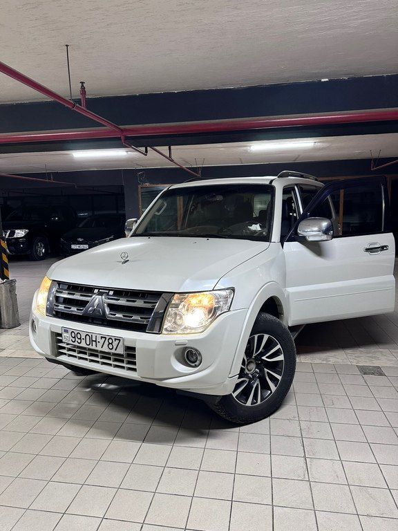 Mitsubishi Pajero, 3.5 L, 2013 il, 150 000 km 99-OH-787 — Avtomobillər, Bakı