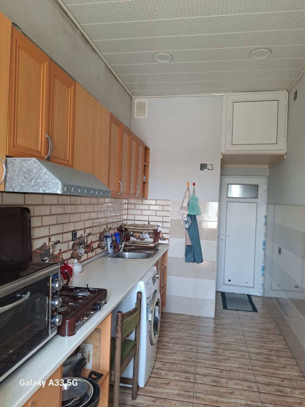 Mənzil Əhmədli metrosuna 5 dəqiqə məsafədə yerləşir.Xanım otaq yoldaşı — Ev, villa, Bakı (8)