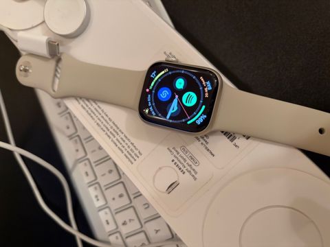 Apple Watch Series 8 Aluminum Starlight 41mm — Bakı