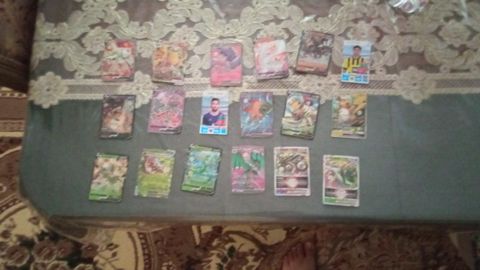 Pokemon kartları — Ağsu