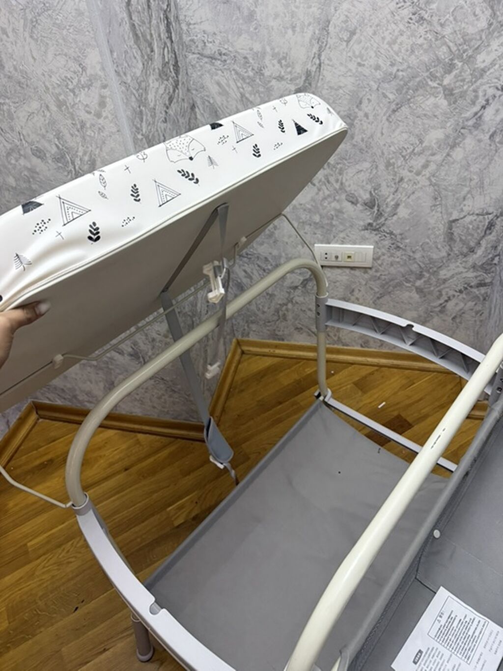 Uşaq üçün çevik vannalı alt dəst – çimizdirmə və alt dəyişdirmə masası — Mebel, Bakı (3)