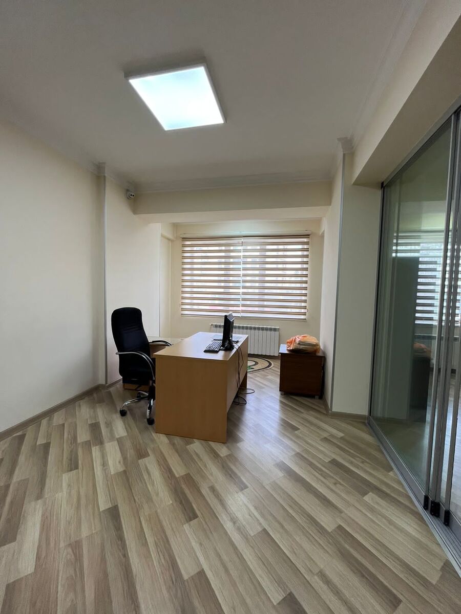 İcarəyə verilir 10 otaqlı ofis 400 m² — Ofis, Bakı (11)
