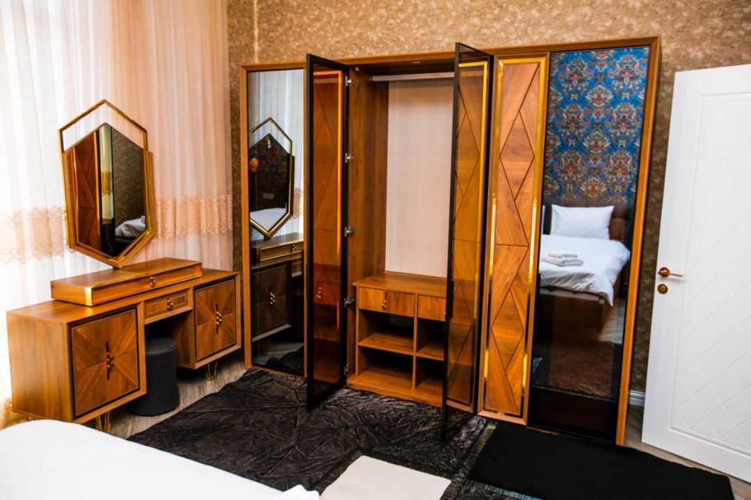 İcarəyə verilir 5 otaqlı həyət evi/bağ evi 400 m² — Ev, villa, Bakı (4)