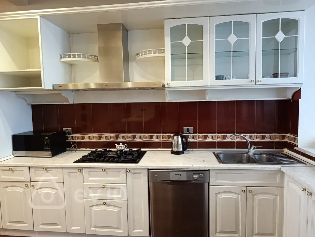 3 otaqlı mənzil, 176 m², Həsən bəy seyidbəyli — kirayə — Mənzil, Bakı (3)