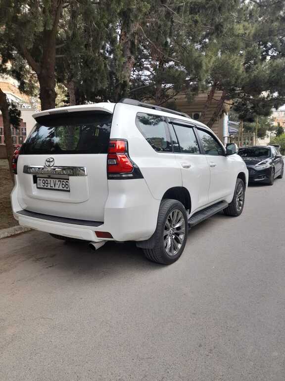Toyota Land Cruiser Prado, 2.7 L, 2010 il, 240 000 km 99-LV-766 — Avtomobillər, Bakı (7)