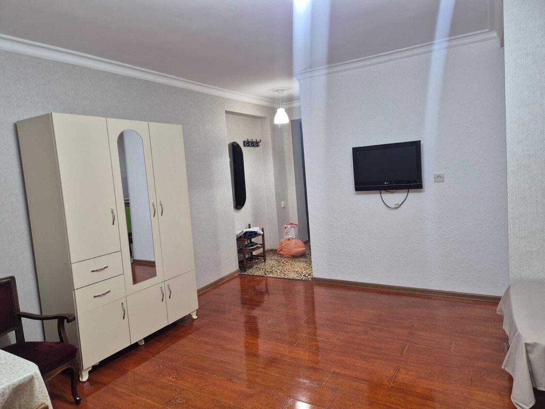 İcarəyə verilir 1 otaqlı köhnə tikili 35 m² — Mənzil, Bakı (2)