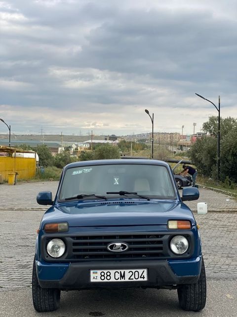 Lada (VAZ) Niva, 1.7 L, 2010 il, 230 000 km — Bakı