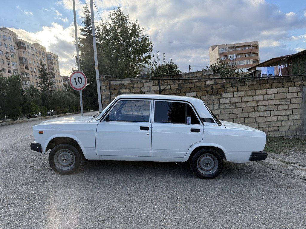 Lada (VAZ) 2107, 1.6 L, 2010 il, 270 000 km — Avtomobillər, Bakı (2)