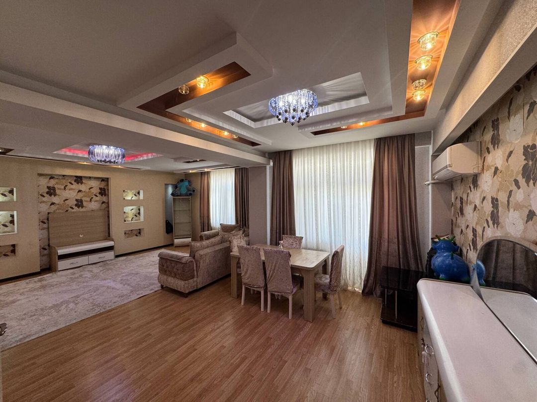Satılır 4 otaqlı yeni tikili 150 m² — Mənzil, Bakı