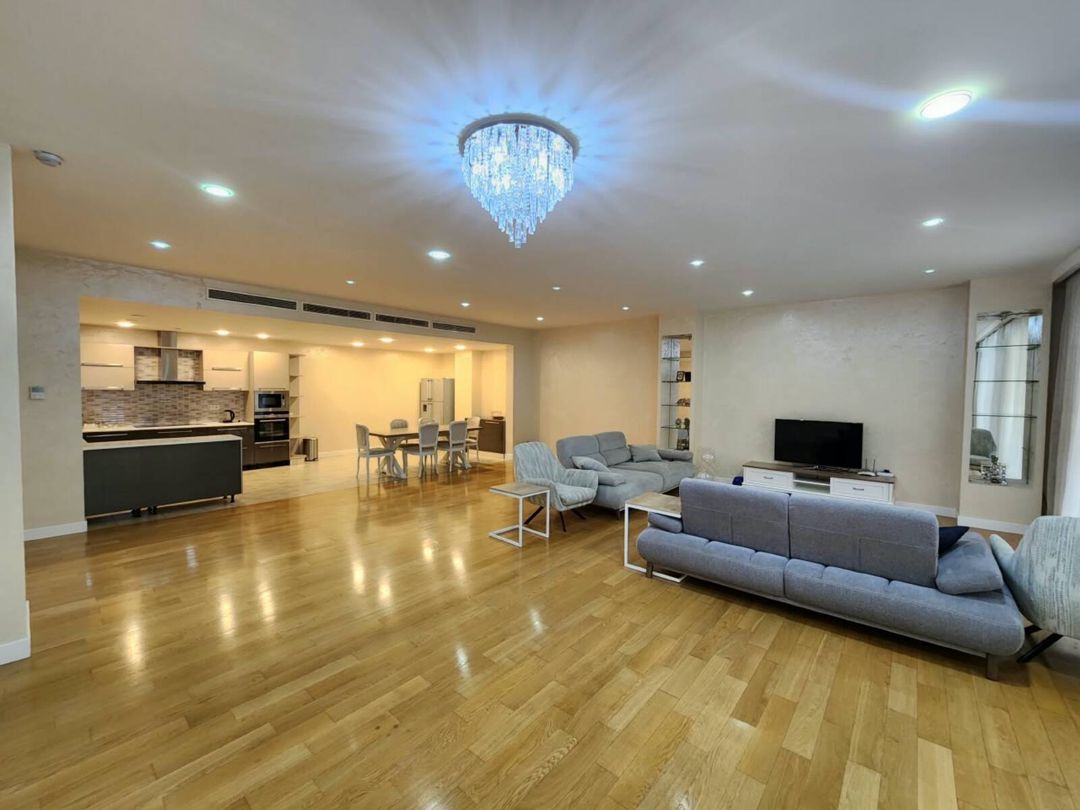 İcarəyə verilir 4 otaqlı yeni tikili 200 m² — Mənzil, Bakı (7)