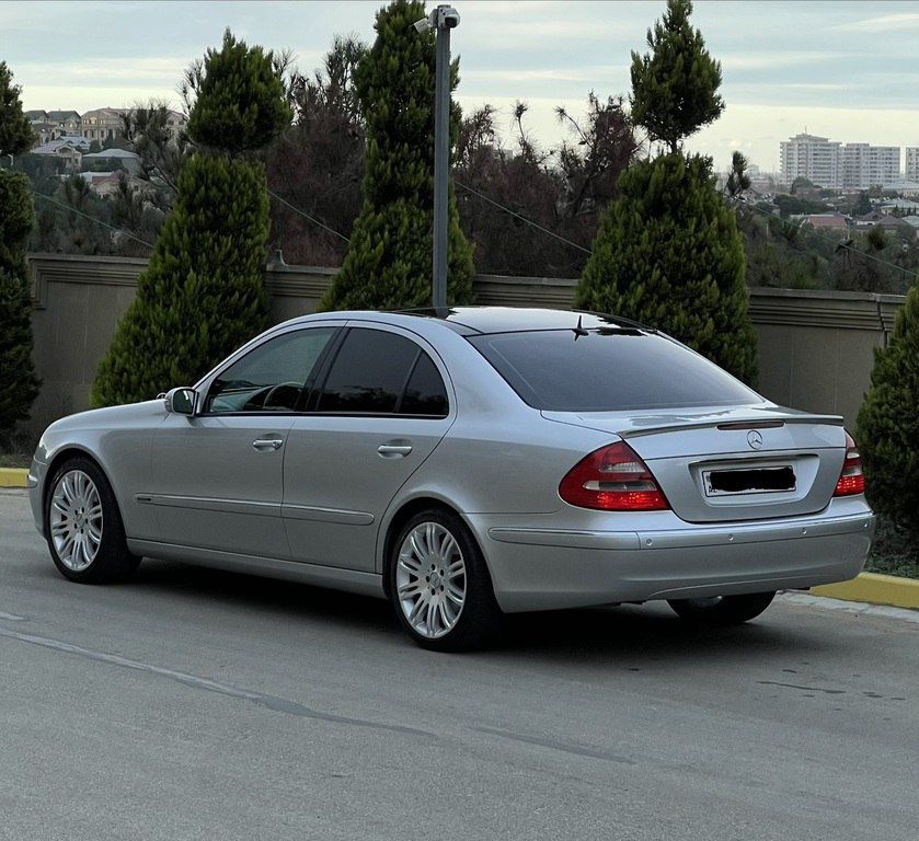 Mercedes E 240, 2.6 L, 2003 il, 256 000 km — Avtomobillər, Bakı (12)