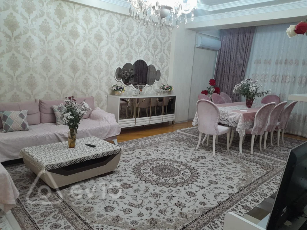 3 otaqlı mənzil, 132 m², Əsəd Əhmədov küçəsi — Bakı