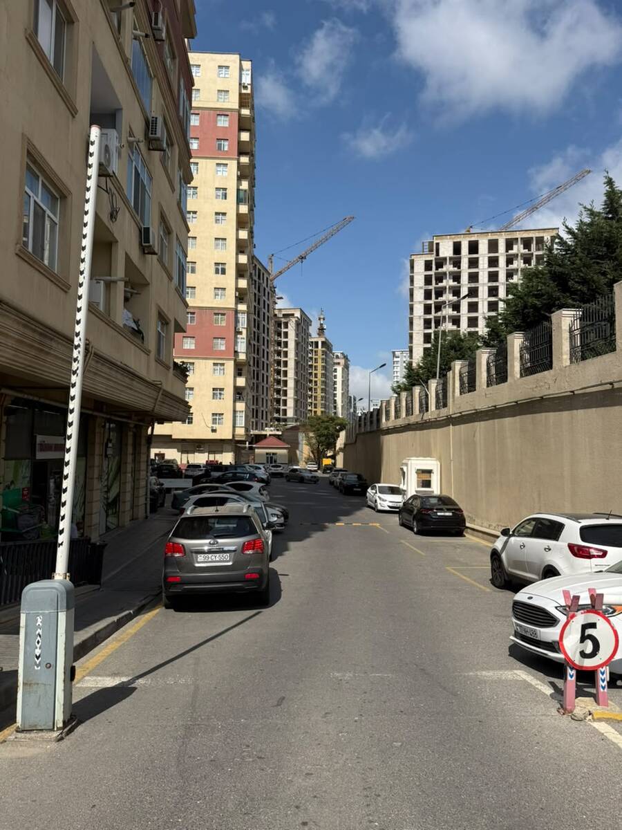 Satılır 1 otaqlı yeni tikili 70 m² — Mənzil, Bakı (2)