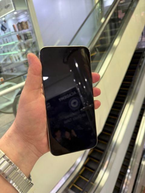 Apple iPhone 15 Pro Max Natural Titanium 256GB/8GB — Bakı