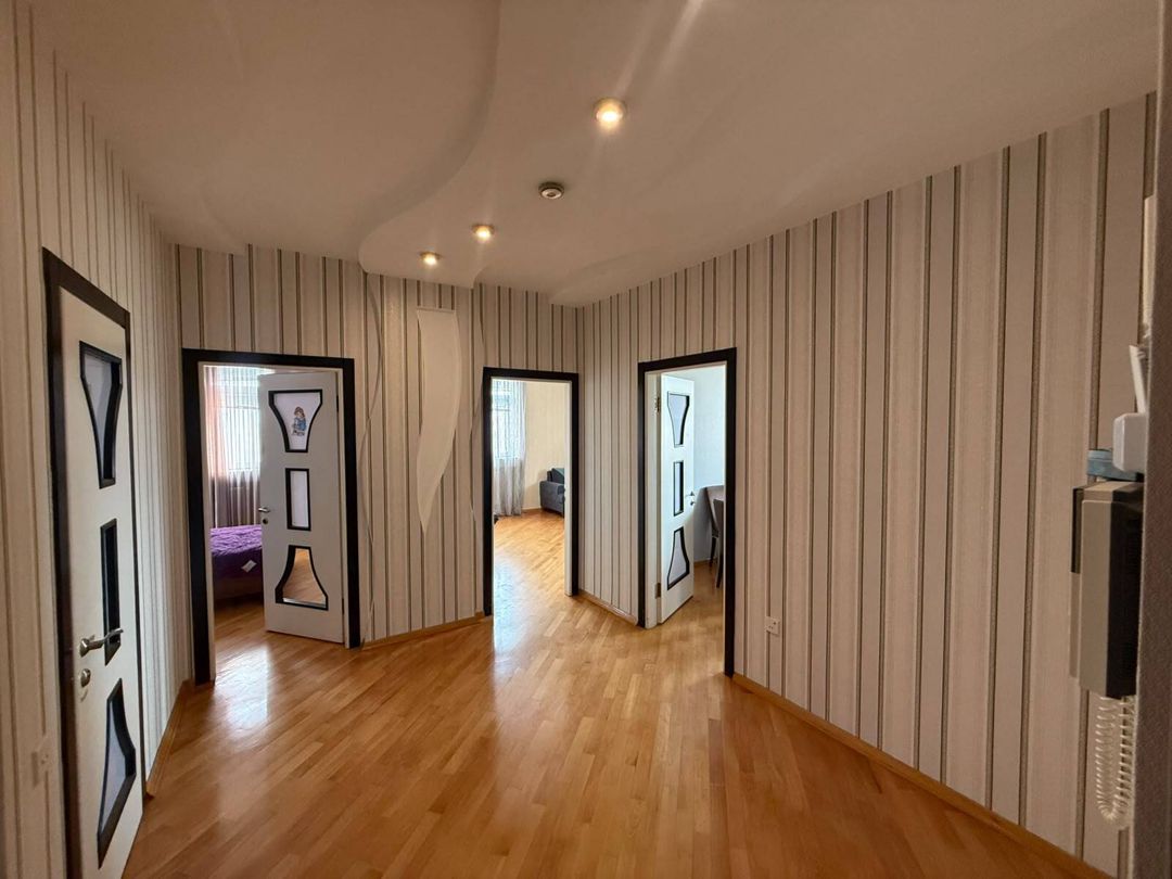 İcarəyə verilir 2 otaqlı yeni tikili 98 m² — Mənzil, Bakı (7)