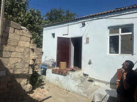 Həyət evi, Hövsan qəs — Bakı