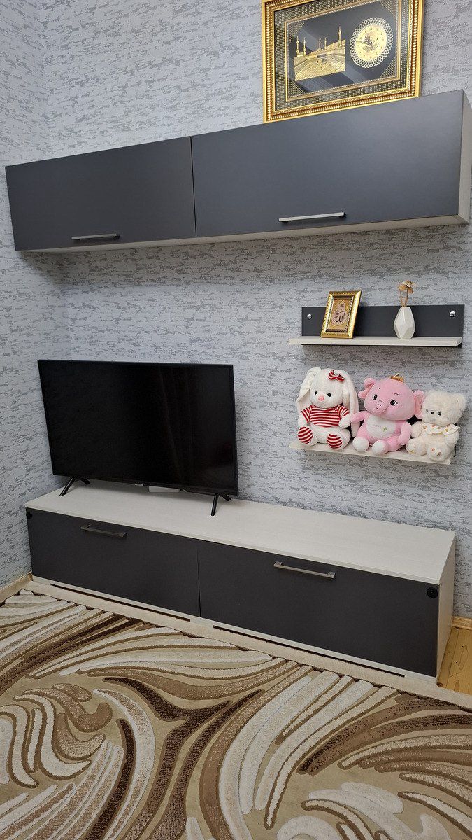 Televizor altlığı — TV və Video, Xırdalan