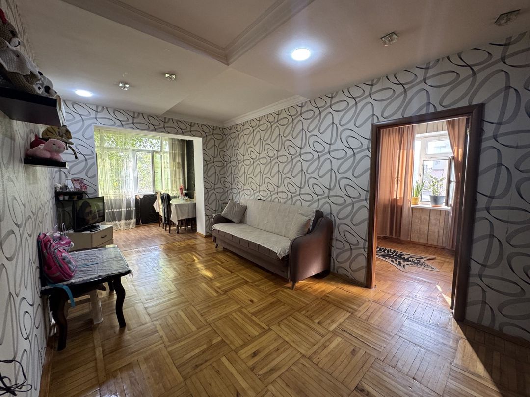 Satılır 2 otaqlı köhnə tikili 50 m² — Mənzil, Bakı (2)