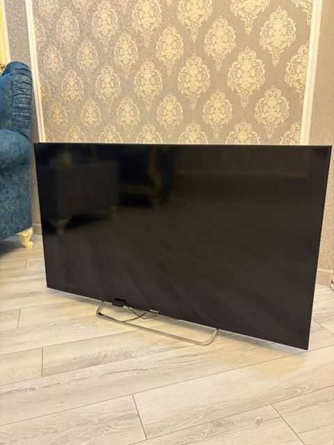 Sony Bravia televizor satilir 50 düym Full HD ekran LED ekran 3D — Xırdalan