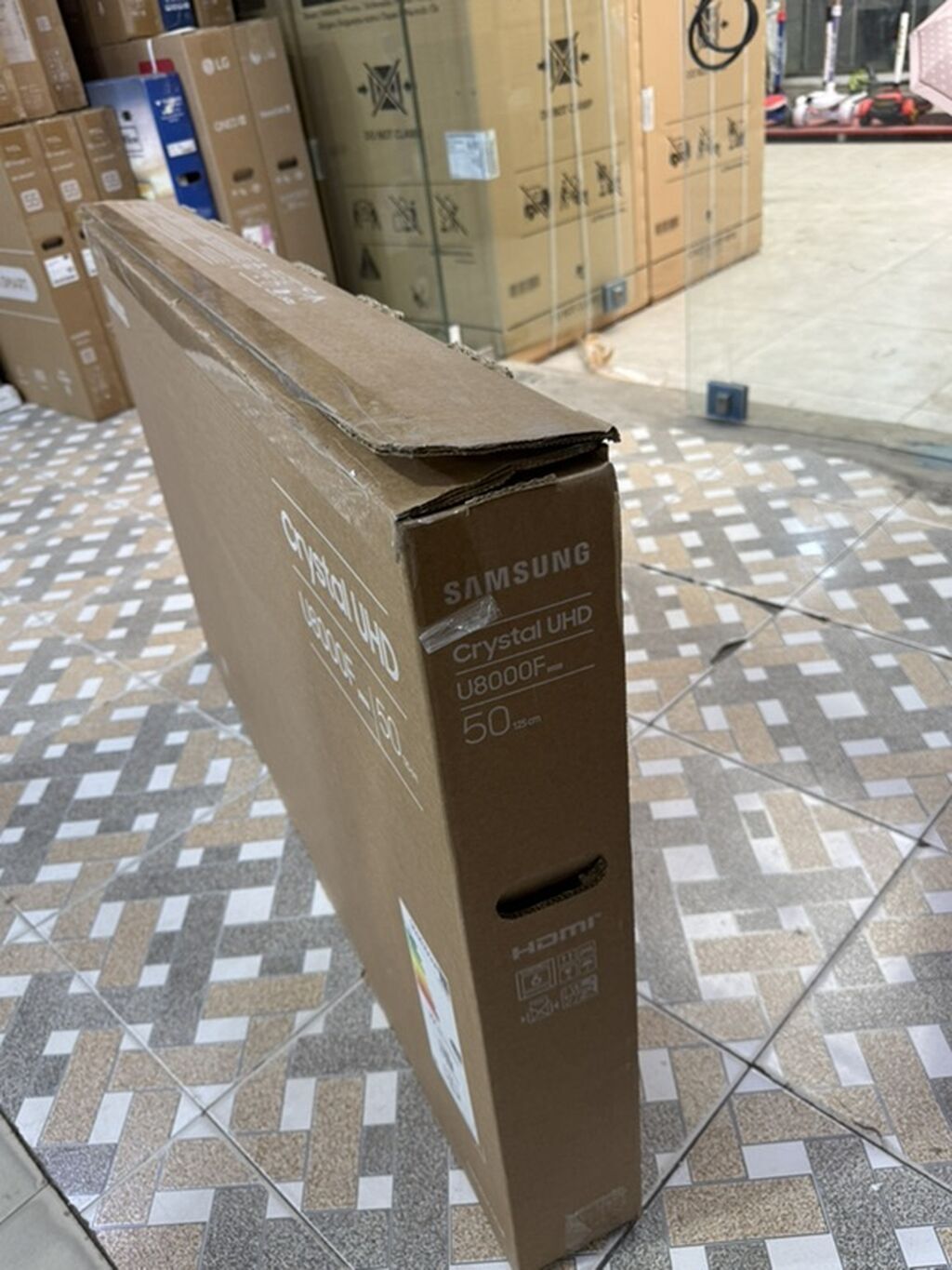 Samsung Crystal UHD U8000F — 50 düym (125 sm) TV Əsas xüsusiyyətlər — Televizorlar, Bakı (4)
