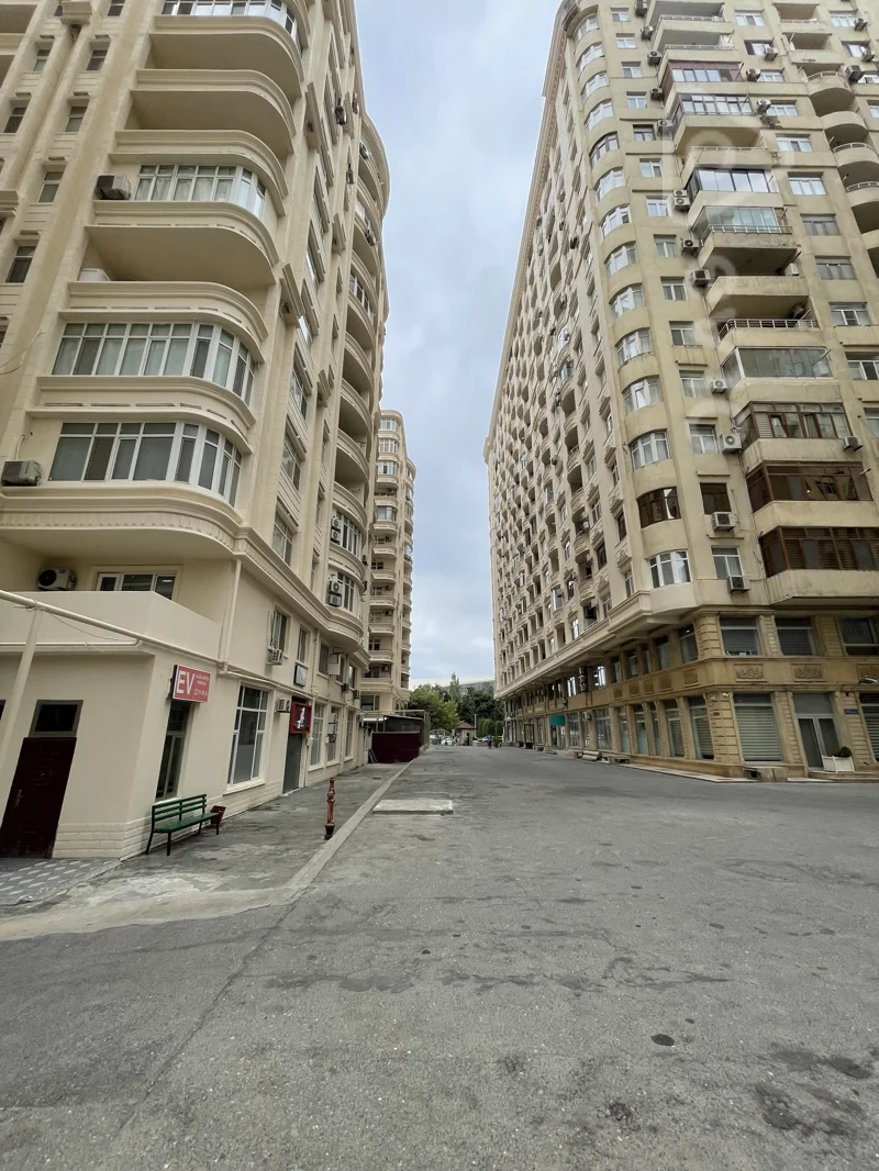 Qaraj, 12 m², Hesenoğlu küç — Garaj, Bakı