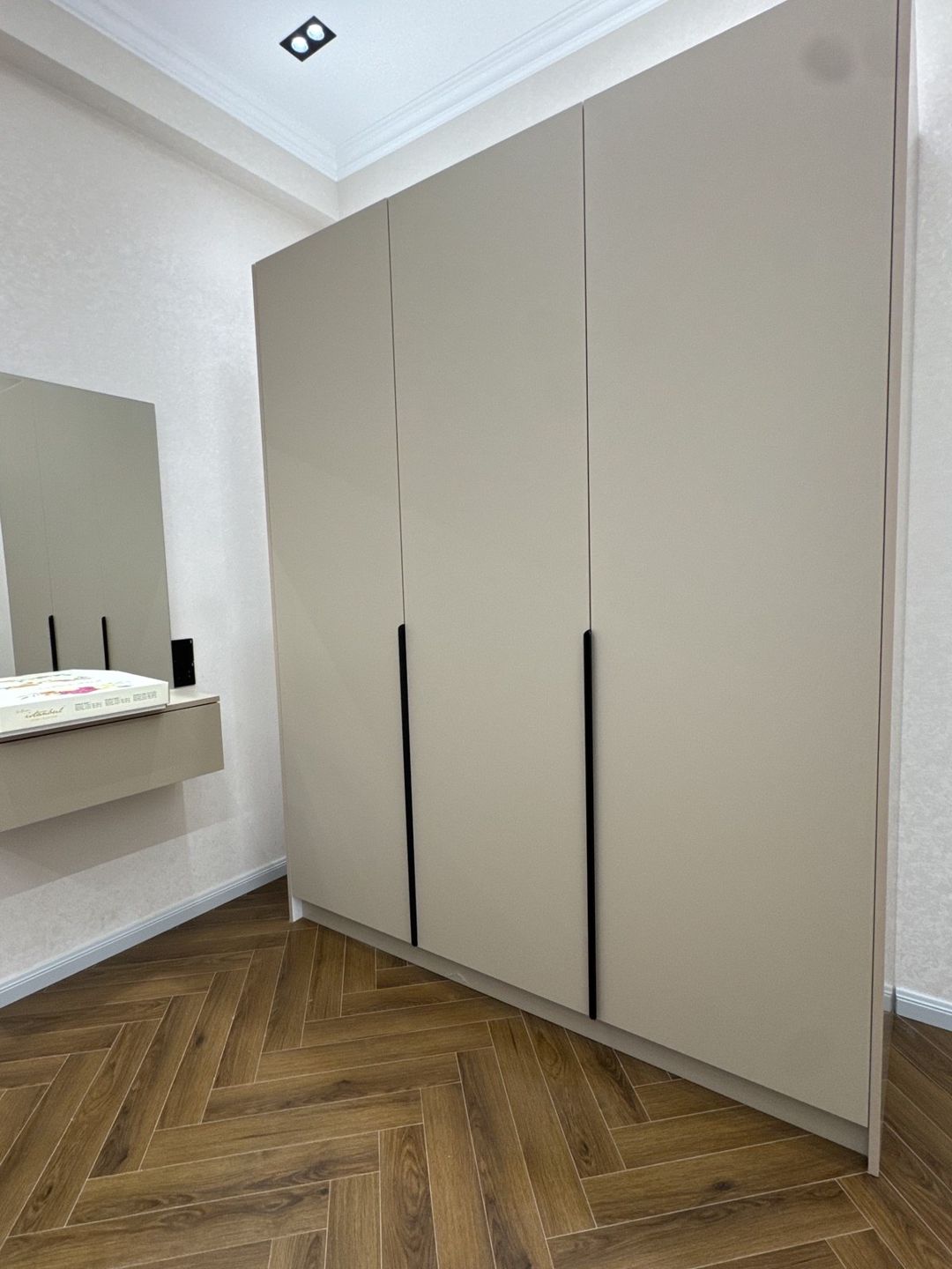 İcarəyə verilir 3 otaqlı yeni tikili 130 m² — Mənzil, Bakı (8)