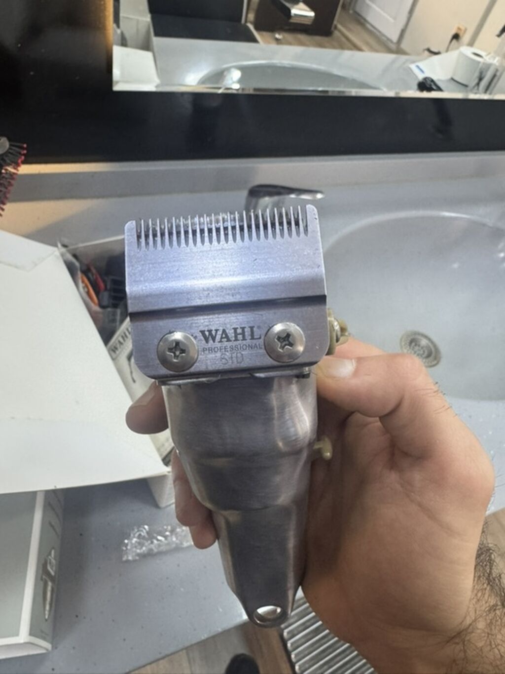 Wahl Professional Senior – simsiz saç kəsim maşını Seliqeli istifade — Saç kəsmə maşınları, Bakı (4)