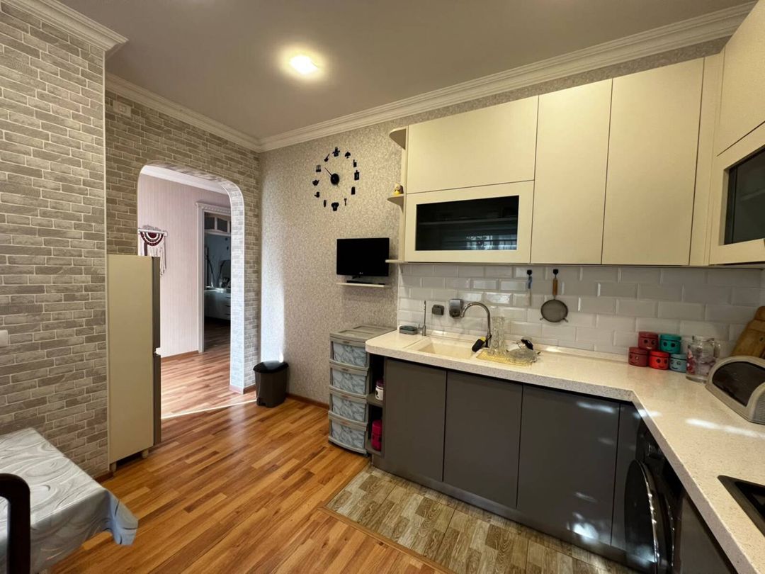 Satılır 5 otaqlı həyət evi/bağ evi 100 m² — Ev, villa, Bakı (9)
