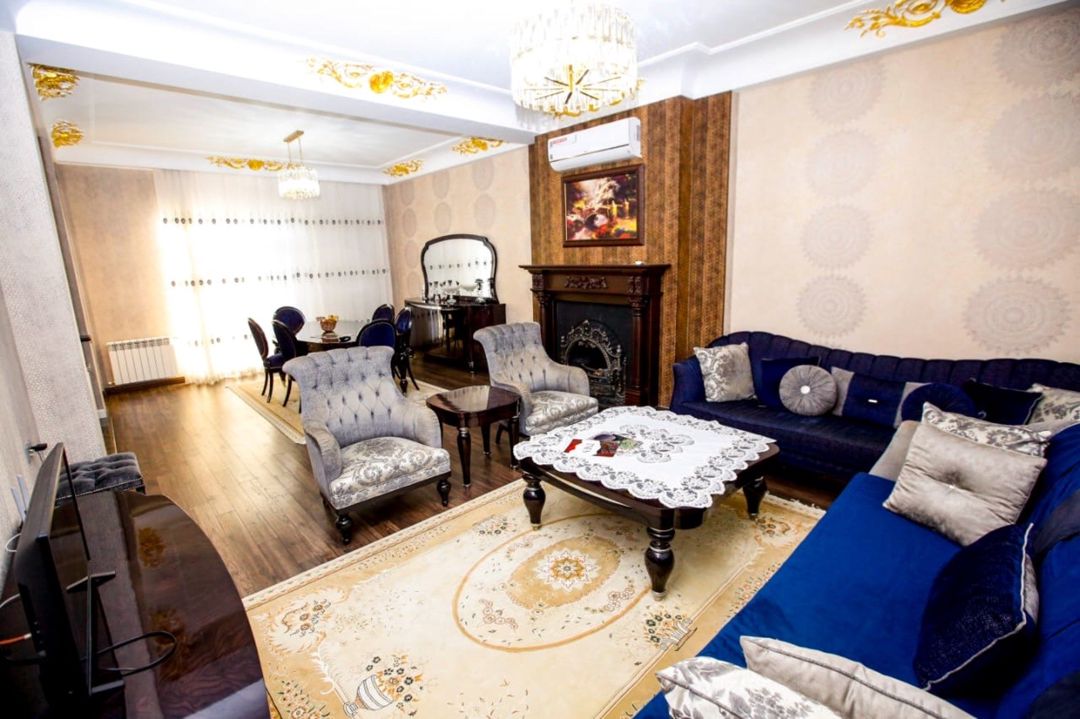 İcarəyə verilir 5 otaqlı həyət evi/bağ evi 400 m² — Ev, villa, Bakı (10)