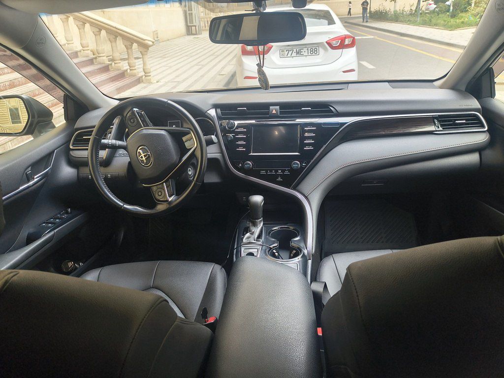 Toyota Camry, 2.5 L, 2019 il, 105 000 km — Avtomobillər, Bakı (6)