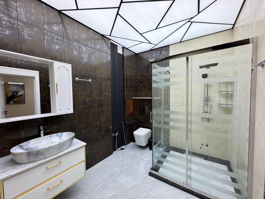 İcarəyə verilir 3 otaqlı yeni tikili 150 m² — Mənzil, Bakı (10)