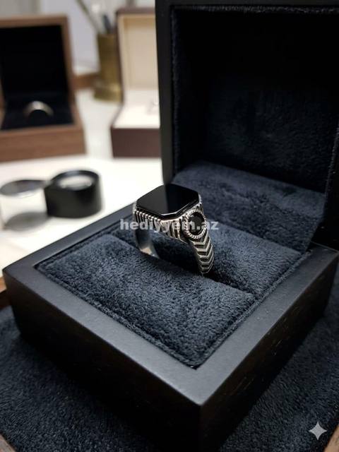 Gümüş Kişi Üzük Modeli – No.358186 — Шакектер