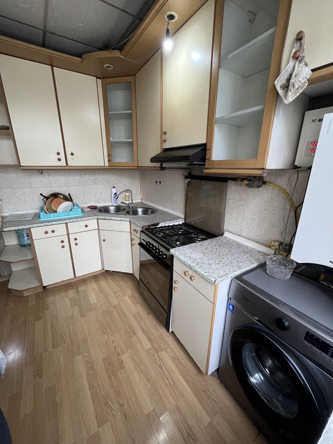 İcarəyə verilir 2 otaqlı köhnə tikili 70 m² — Mənzil, Bakı (9)
