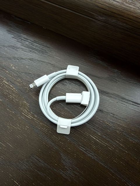 Kabel Apple, İşıqlandırma, Yeni — Bakı