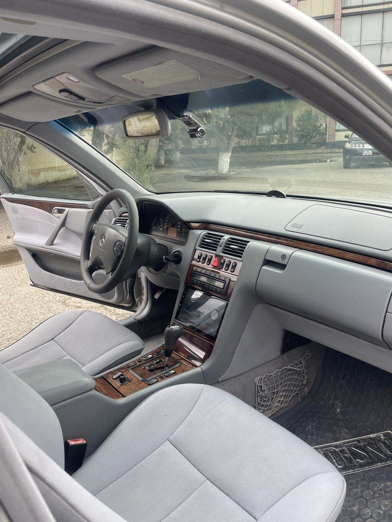 Mercedes E 240, 2.4 L, 1999 il, 410 000 km — Avtomobillər, Bakı (12)