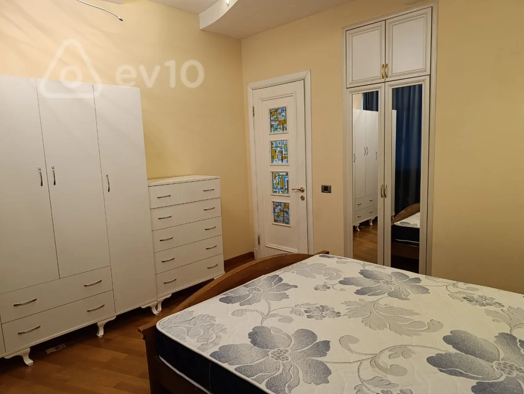 3 otaqlı mənzil, 180 m², hesen seyidbeyli — kirayə — Mənzil, Bakı (6)
