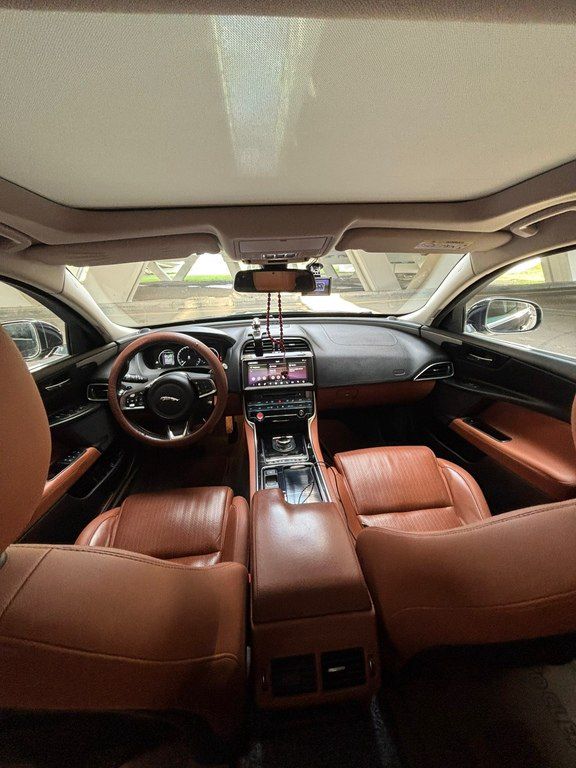 Jaguar XE, 2.0 L, 2018 il, 118 000 km — Avtomobillər, Bakı (11)