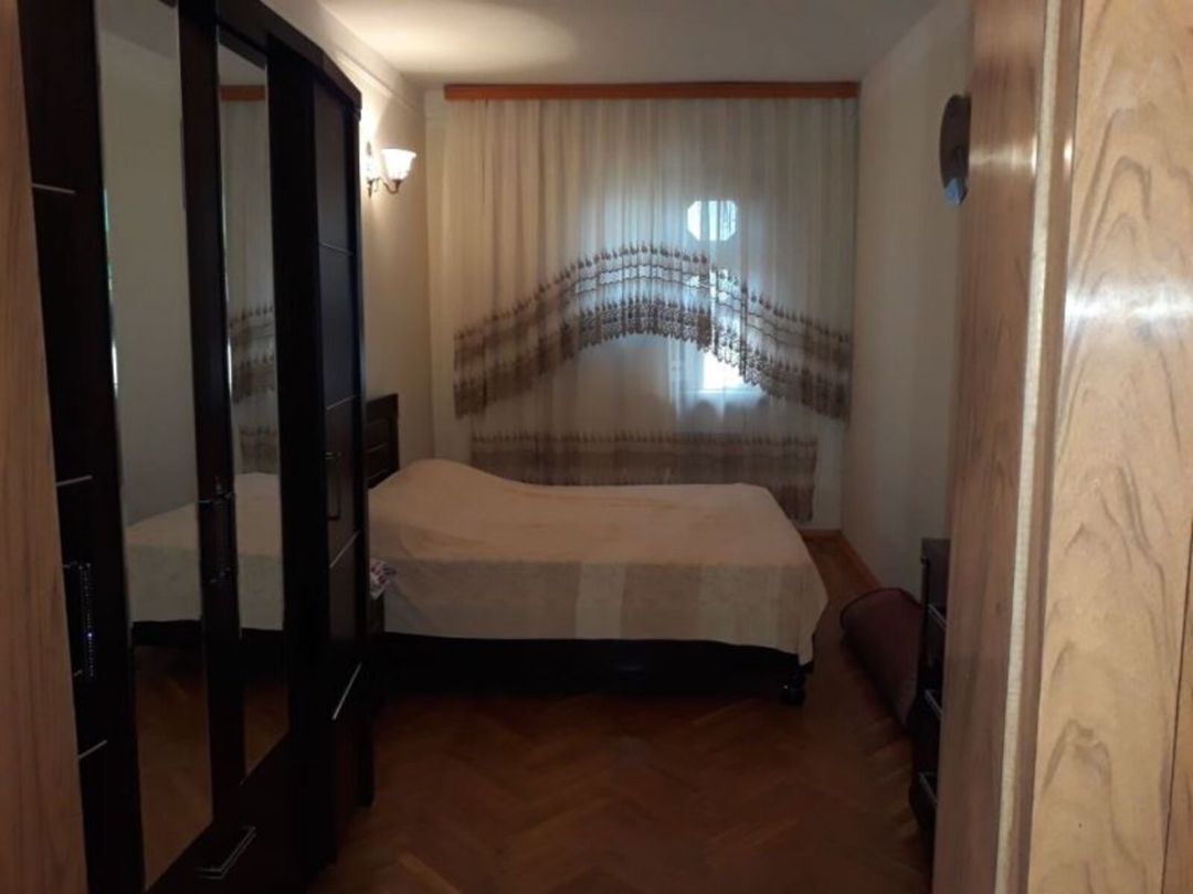 Satılır 6 otaqlı həyət evi/bağ evi 700 m² — Ev, villa, Bakı (9)