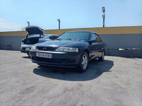 Opel Vectra, 2.0 L, 1998 il, 250 000 km — Sumqayıt