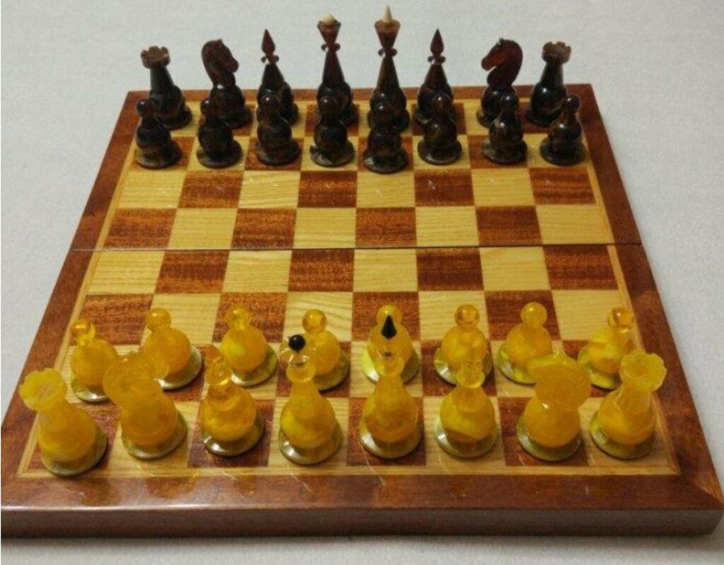 Şahmat dəsti – kəhrəba şaffaf-sarı və tünd qəhvəyi fiqurlar Vintaj — Şax, şəkəh, nard, Bakı (7)