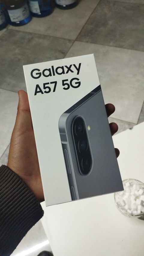 Samsung Galaxy A57 5G Awesome Grey 256GB/8GB — Bakı