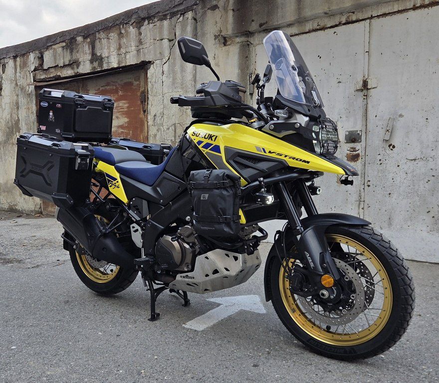 Suzuki V-Strom 1000, 1000 sm3, 2021 il, 27 400 km — Motosikletlər, Bakı (2)