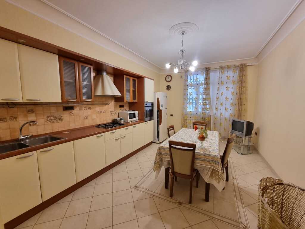 Satılır 3 otaqlı yeni tikili 181 m² — Mənzil, Bakı (7)