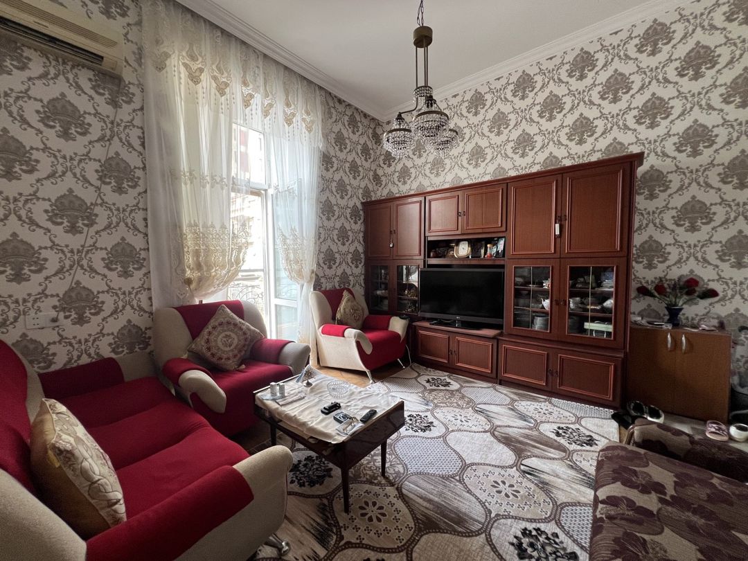Satılır 2 otaqlı köhnə tikili 48 m² — Mənzil, Bakı (3)