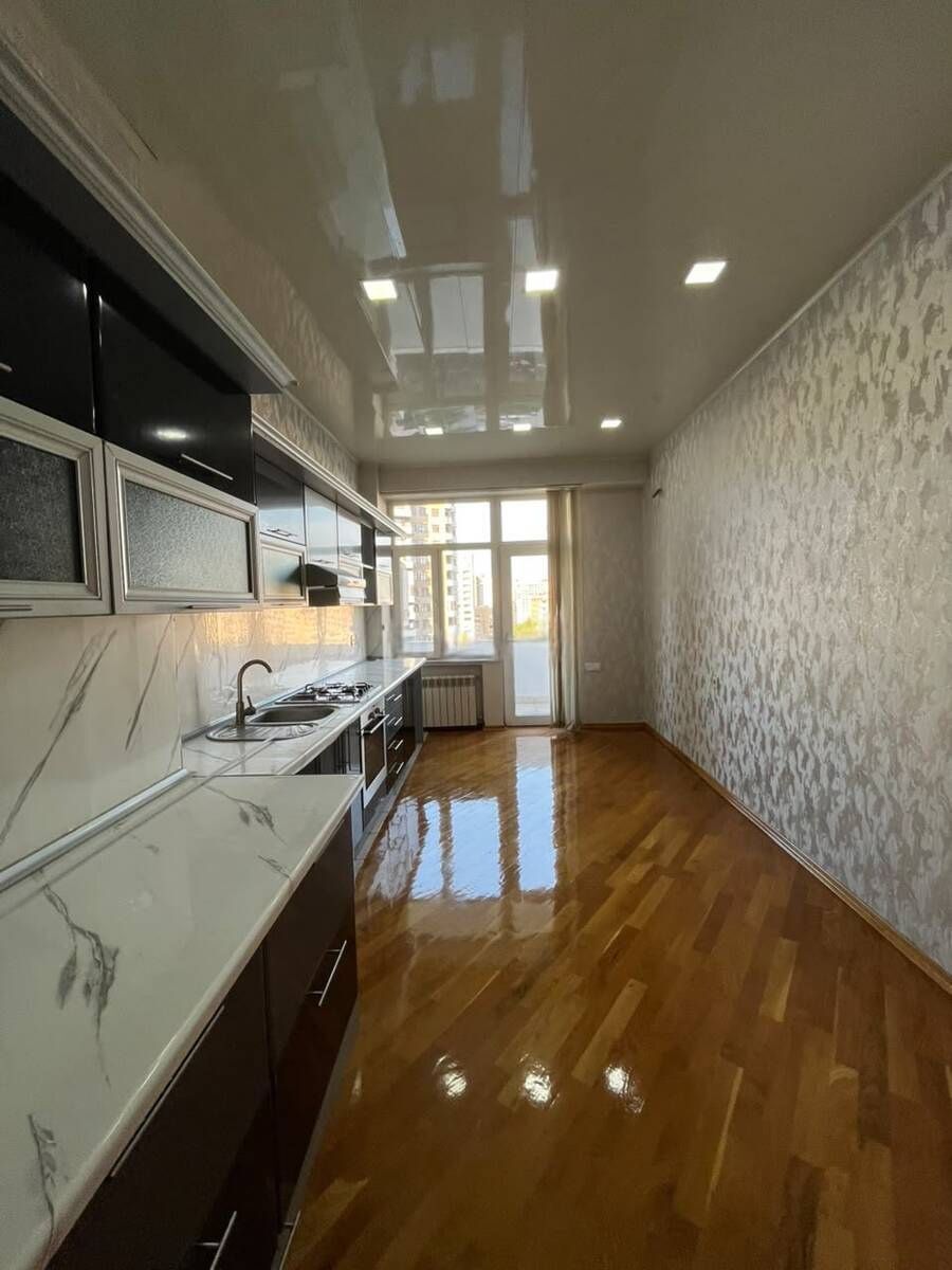 Satılır 3 otaqlı yeni tikili 160 m² — Mənzil, Bakı (9)
