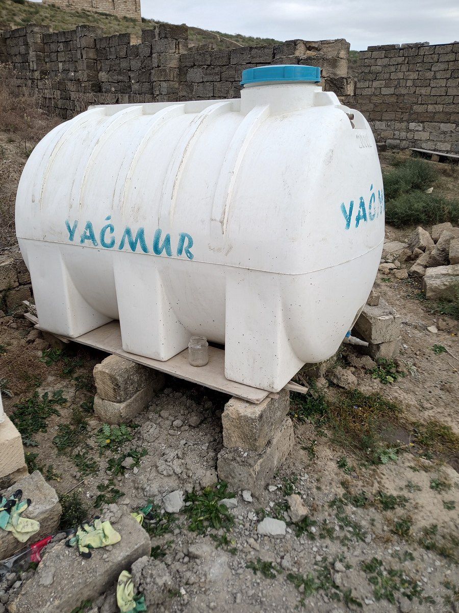 Su çəni — Dacha və bağ, Bakı