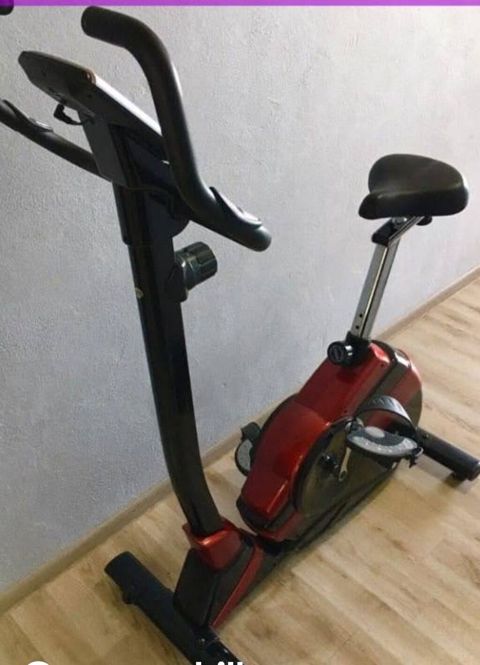 Stasionar velosiped-trenajor - Evdə kardio məşqi və arıqlama üçün — Masazır