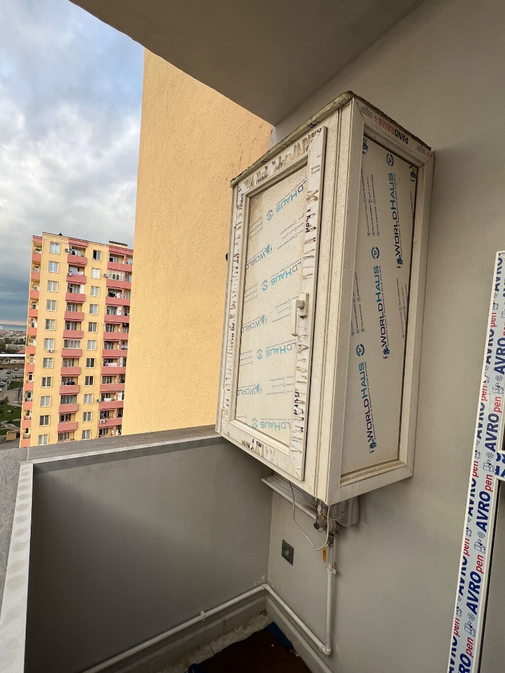 Ünvan saray MTK. Hündürlük 1.20 sm. Eni 70 sm. Dərinlik 45 sm — Bağ mobilyaları, Saray (3)
